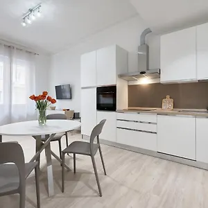 Casa Flaminia Roma